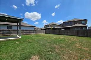2565 Hiddenbrooke Trace, Seguin, TX 78155 - Photo 34