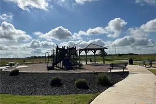 2565 Hiddenbrooke Trace, Seguin, TX 78155 - Photo 34