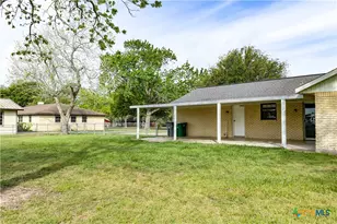 604 Cannon Rd, Victoria, TX 77904 - Photo 32