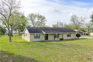 604 Cannon Rd, Victoria, TX 77904 - Photo 4