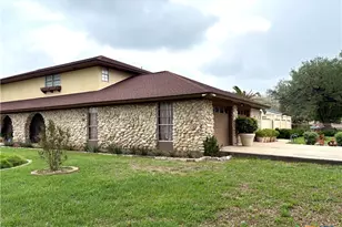 313 N Church, Goliad, TX 77963 - Photo 36