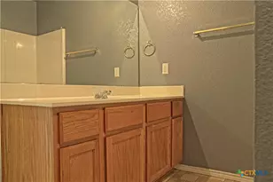 5201 Holster Dr, Killeen, TX 76549 - Photo 8