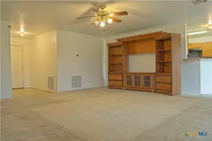 5201 Holster Dr, Killeen, TX 76549 - Photo 4