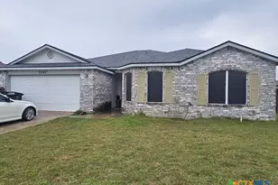 5201 Holster Dr, Killeen, TX 76549 - Photo 1