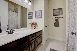 1180 Nutmeg Trl, New Braunfels, TX 78132 - Photo 20