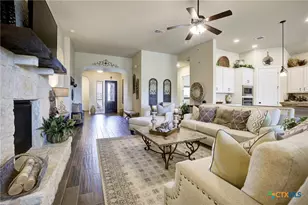 1180 Nutmeg Trl, New Braunfels, TX 78132 - Photo 8