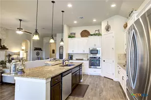 1180 Nutmeg Trl, New Braunfels, TX 78132 - Photo 10