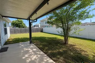 913 Filly Ln, Temple, TX 76504 - Photo 12