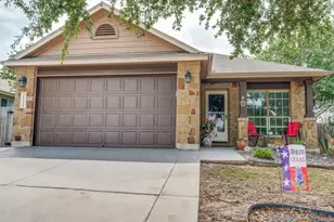 2926 Oak Branch Ridge, New Braunfels, TX 78130 - Photo 2