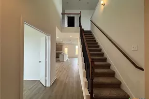 713 James Parker Cir, Killeen, TX 76542 - Photo 2