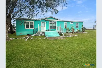 112 N Vivian Stevens Street, Port Lavaca, TX 77979 - Photo 1