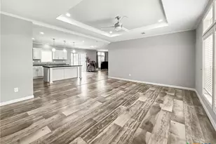 112 N Vivian Stevens St, Port Lavaca, TX 77979 - Photo 8