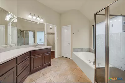 2985 Hidden Meadow, Seguin, TX 78155 - Photo 32