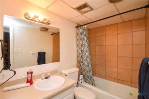 1805 Rosemary Ave, Victoria, TX 77901 - Photo 32