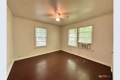 950 Field Street, San Marcos, TX 78666 - Photo 10
