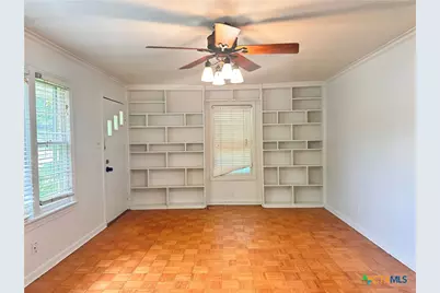 950 Field Street, San Marcos, TX 78666 - Photo 4