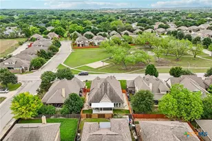 527 Pecan Forest, New Braunfels, TX 78130 - Photo 42