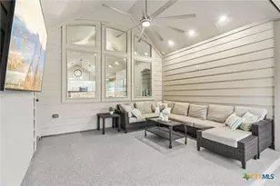 527 Pecan Forest, New Braunfels, TX 78130 - Photo 38