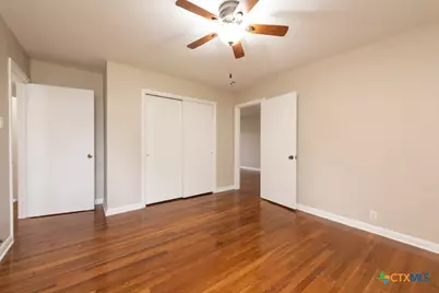 126 Bellaire Street, Luling, TX 78648 - Photo 10