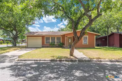 126 Bellaire Street, Luling, TX 78648 - Photo 1