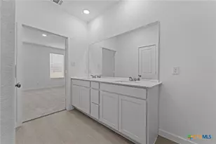 1233 Twisted Crk, New Braunfels, TX 78103 - Photo 24