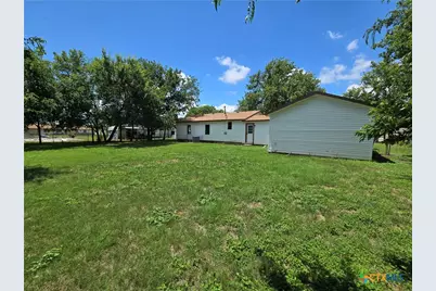101 E Halstead Avenue, Copperas Cove, TX 76522 - Photo 14