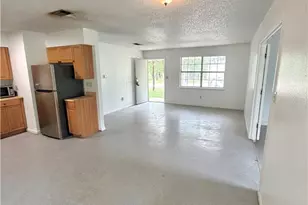 408 N Spring St, Lampasas, TX 76550 - Photo 10