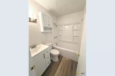 408 N Spring Street, Lampasas, TX 76550 - Photo 20