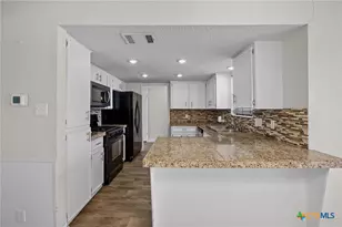 1105 Spring Breeze Cove, Round Rock, TX 78664 - Photo 6