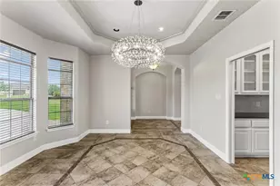107 Oakview Dr, Floresville, TX 78114 - Photo 6