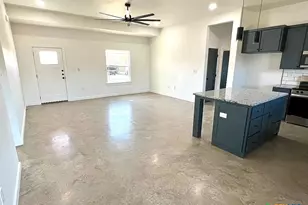 1205 Westview Dr, Gatesville, TX 76528 - Photo 2