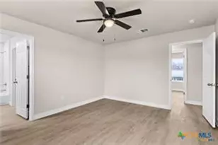 803 White Meadow Ln, Harker Heights, TX 76548 - Photo 12