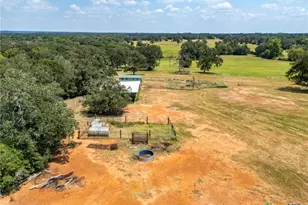 1045 Private Rd 7005, Lexington, TX 78947 - Photo 48