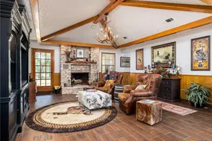 1045 Private Rd 7005, Lexington, TX 78947 - Photo 6