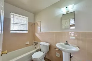 1807 N W S Young Dr, Killeen, TX 76543 - Photo 16