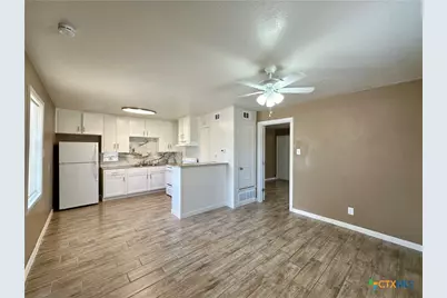 1807 N W S Young Drive, Killeen, TX 76543 - Photo 22