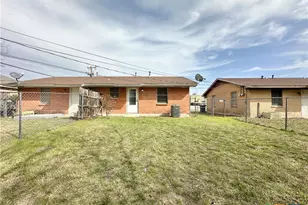 1807 N W S Young Dr, Killeen, TX 76543 - Photo 20