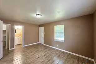 1807 N W S Young Dr, Killeen, TX 76543 - Photo 28