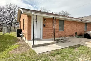 1807 N W S Young Dr, Killeen, TX 76543 - Photo 2
