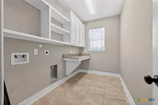 815 Serene Waters, Spring Branch, TX 78070 - Photo 32