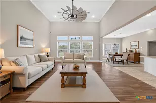 815 Serene Waters, Spring Branch, TX 78070 - Photo 10