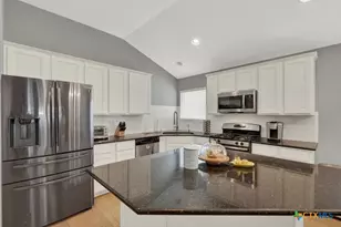 481 Bayou Bend, Buda, TX 78610 - Photo 8