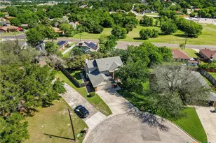 907 Reynard Cir, Harker Heights, TX 76548 - Photo 32