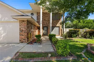 907 Reynard Cir, Harker Heights, TX 76548 - Photo 2