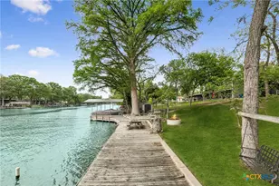 723 E Zipp Rd, New Braunfels, TX 78130 - Photo 28