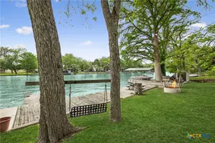 723 E Zipp Rd, New Braunfels, TX 78130 - Photo 8