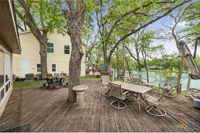 723 E Zipp Road, New Braunfels, TX 78130 - Photo 18