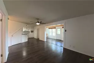 929 Red Bluff Ranch Rd, Pipe Creek, TX 78063 - Photo 4