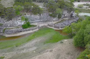929 Red Bluff Ranch Rd, Pipe Creek, TX 78063 - Photo 38
