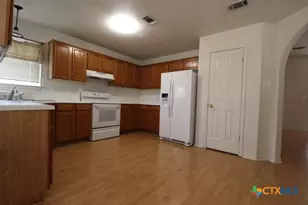 5211 James Loop, Killeen, TX 76542 - Photo 4